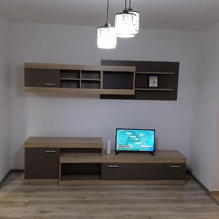 4 Rooms Apartment Tulcea Buitenkant foto