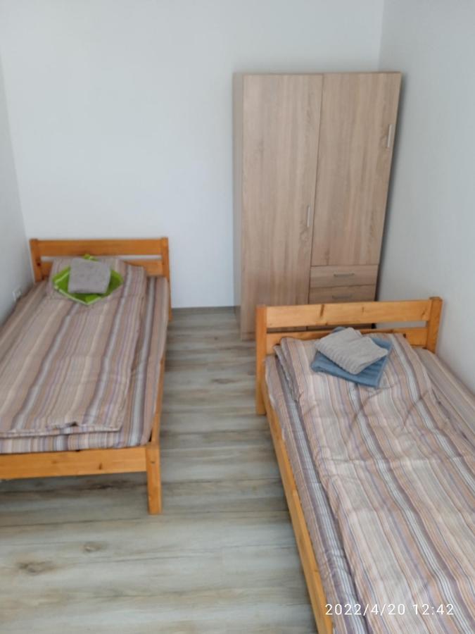 4 Rooms Apartment Tulcea Buitenkant foto