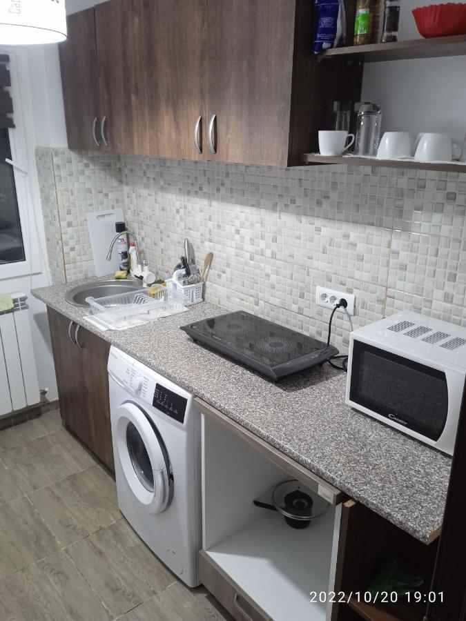 4 Rooms Apartment Tulcea Buitenkant foto